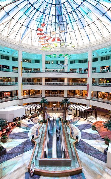 Файл:Oasis Centre Interior.jpg